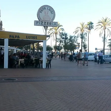 With One Bedroom In Fuengirola, With Balcony And Wifi Apartamento Fuengirola